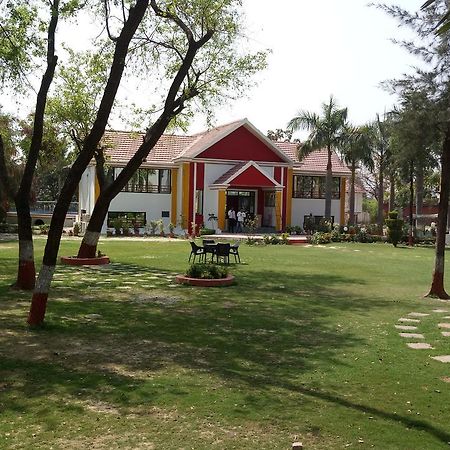 Sanjay Motels I Pvt Ltd Pura Raghunāth Exterior foto