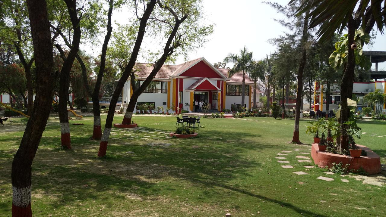 Sanjay Motels I Pvt Ltd Pura Raghunāth Exterior foto